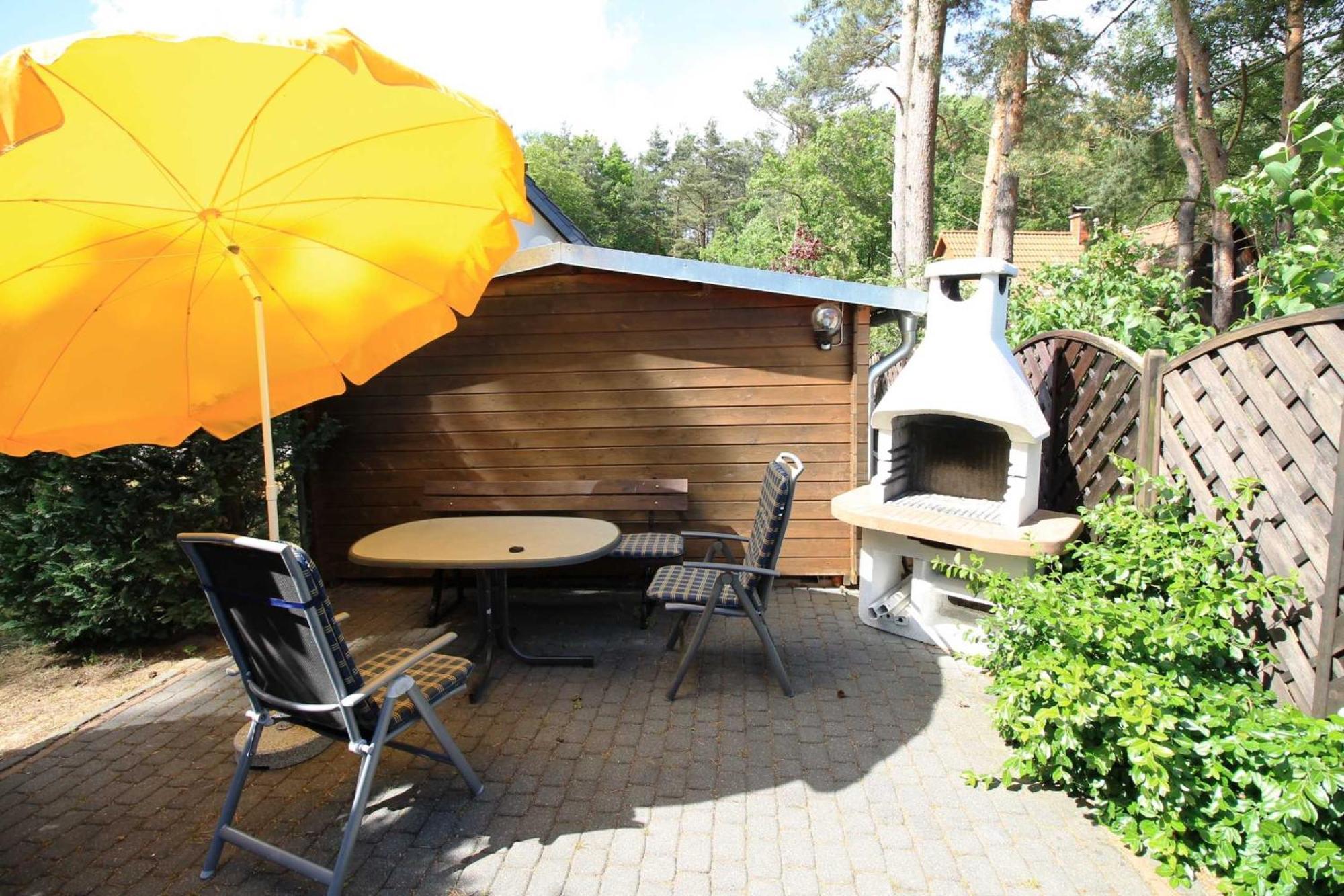 Apartment Ads-ferienwohnungen Ca 20 Gehminuten Zum Ostseestrand